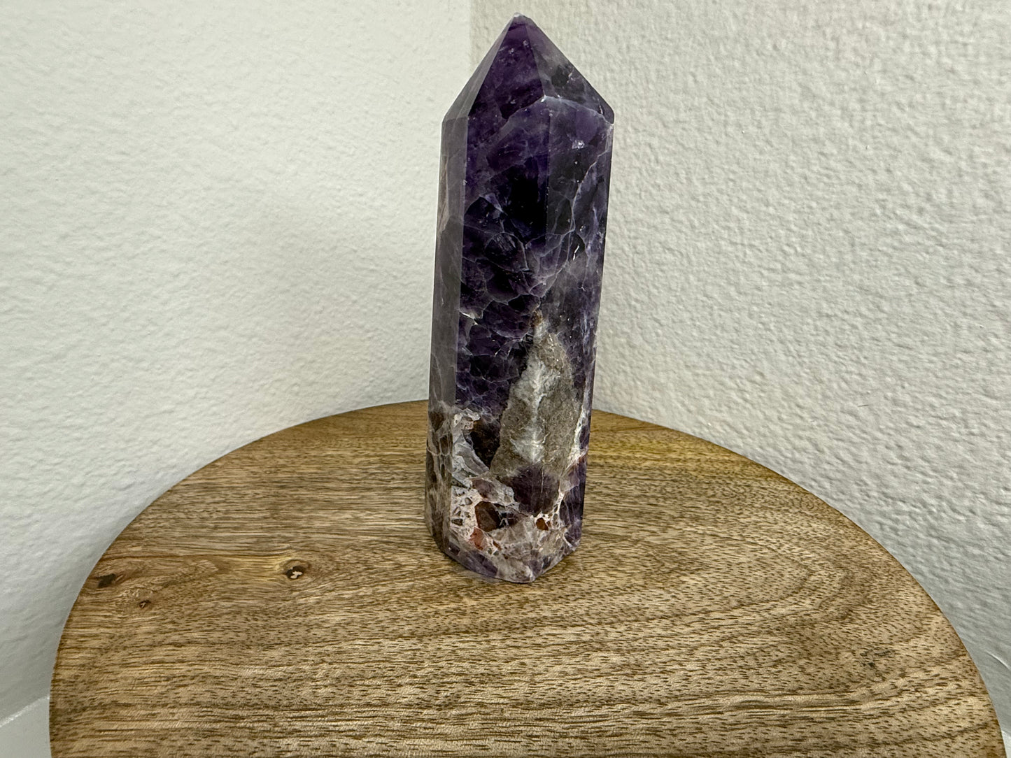 Chevron/Dream Amethyst Tower (260g) (Imperfect Tip)