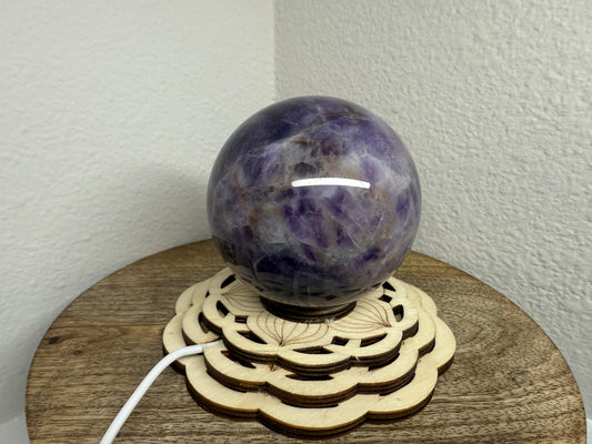 Large Chevron/Dream Amethyst Sphere (620g)