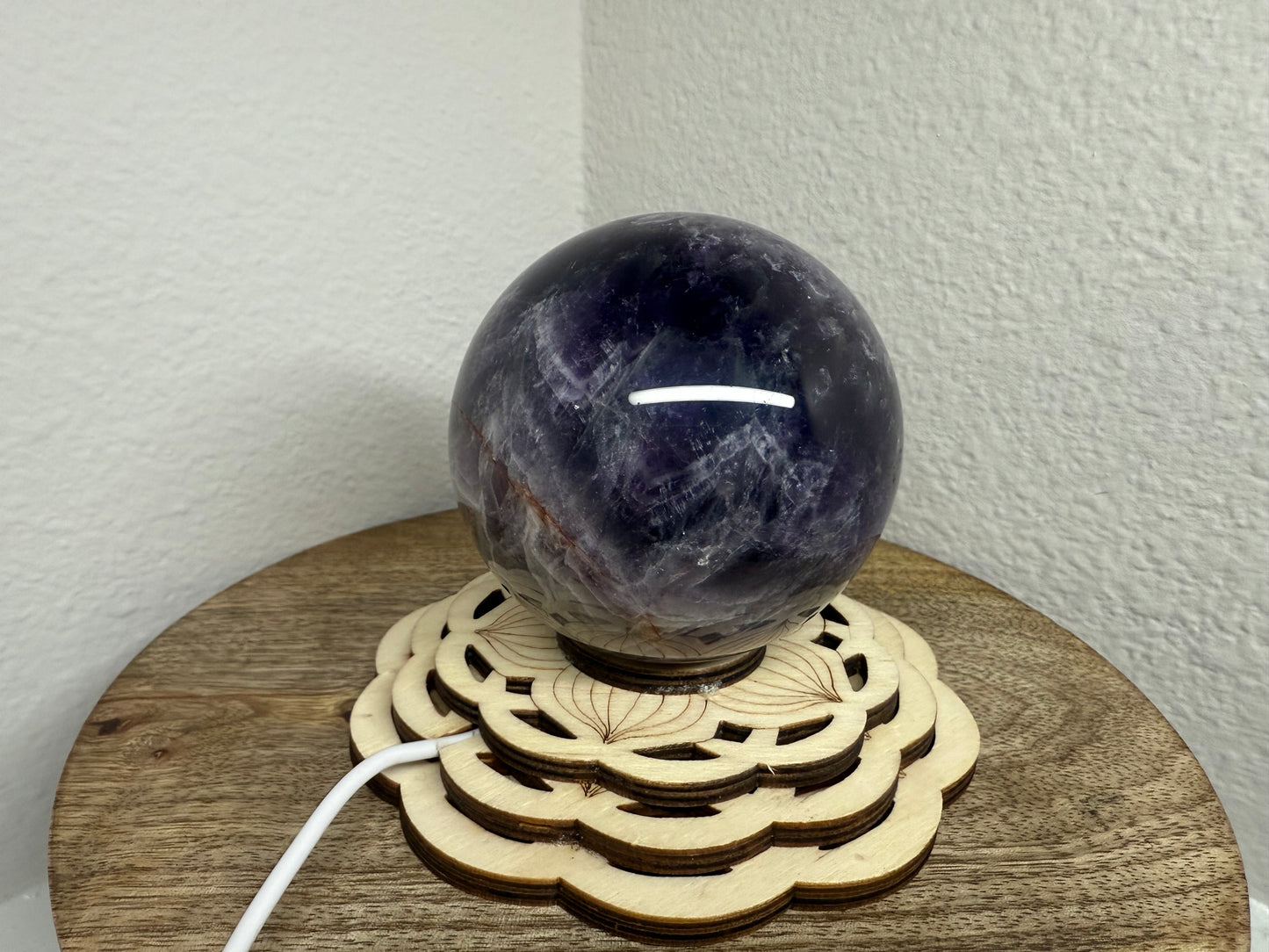Large Chevron/Dream Amethyst Sphere (600g)