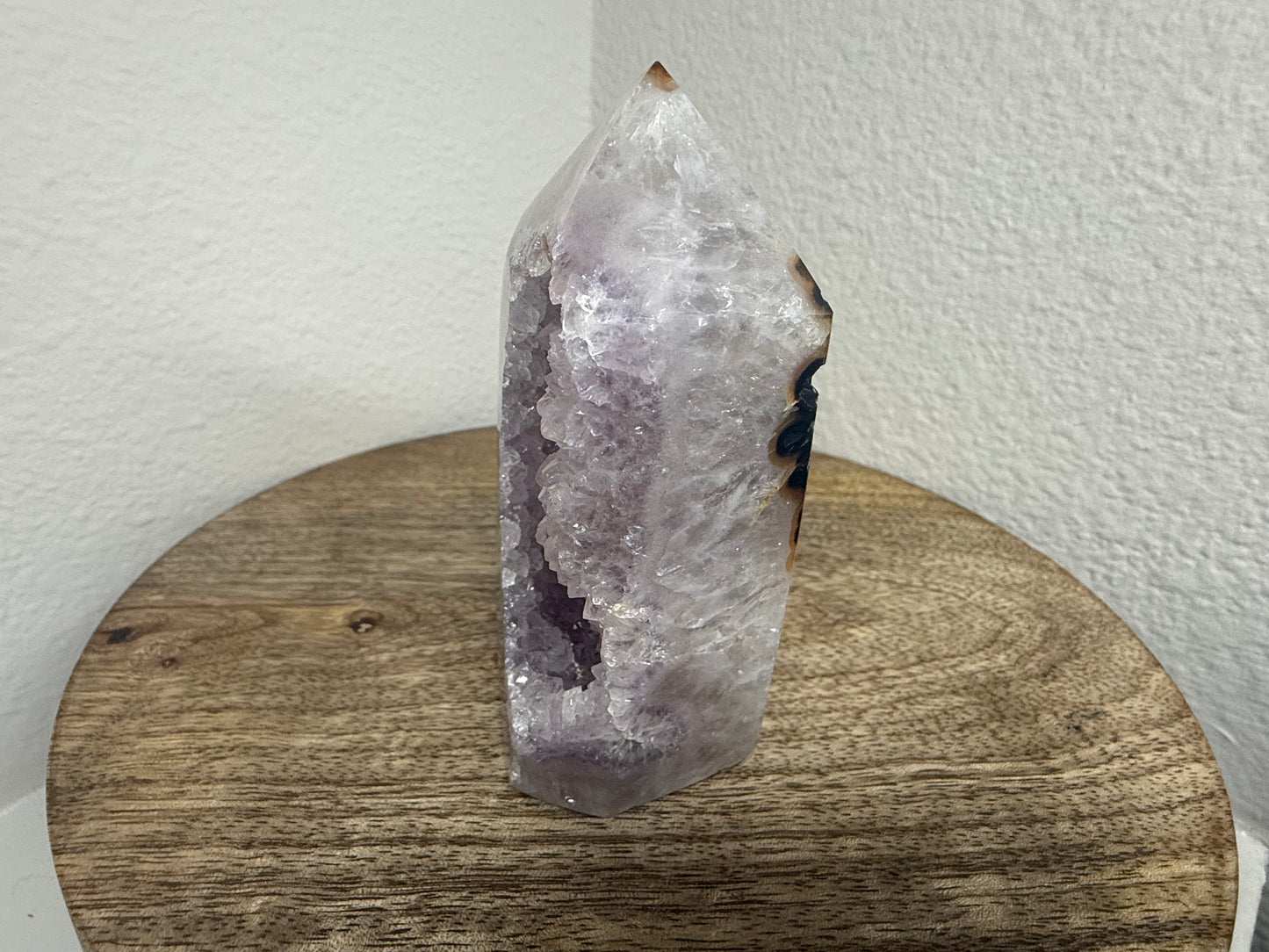 Druzy Amethyst Agate Tower (350g) (Slight Imperfect)
