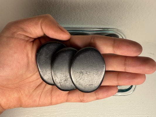Shungite Palmstone Flat