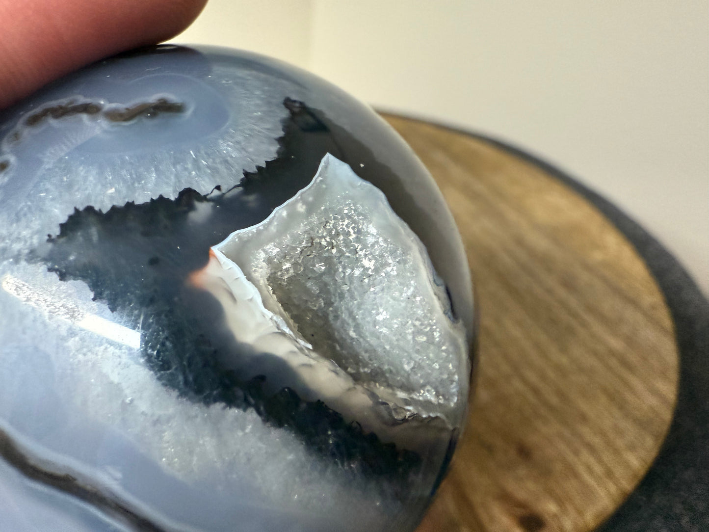 Druzy Volcano Agate Sphere (320g)*UV REACTIVE*