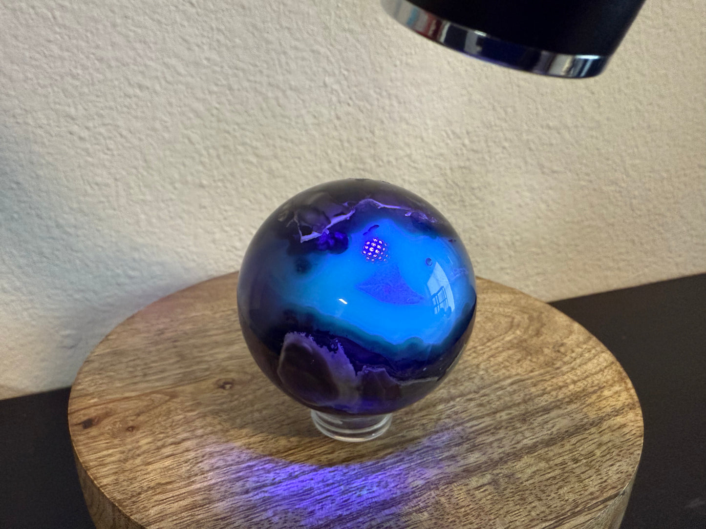 Volcano Agate Sphere (400g)*UV REACTIVE*