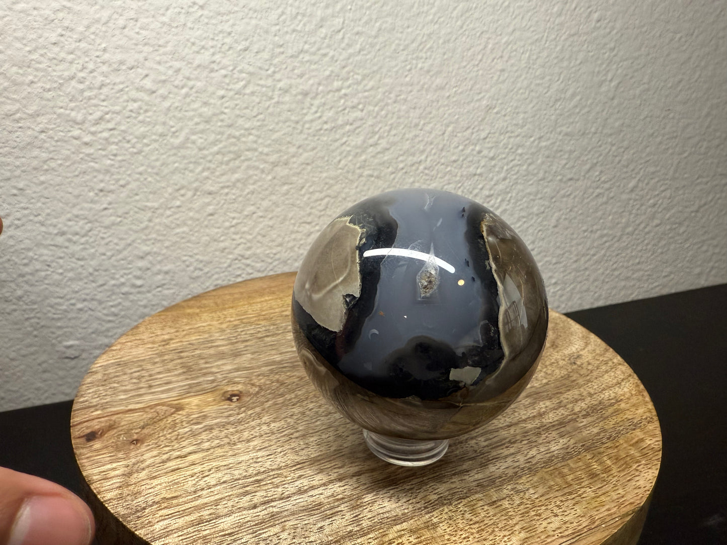 Volcano Agate Sphere (400g)*UV REACTIVE*