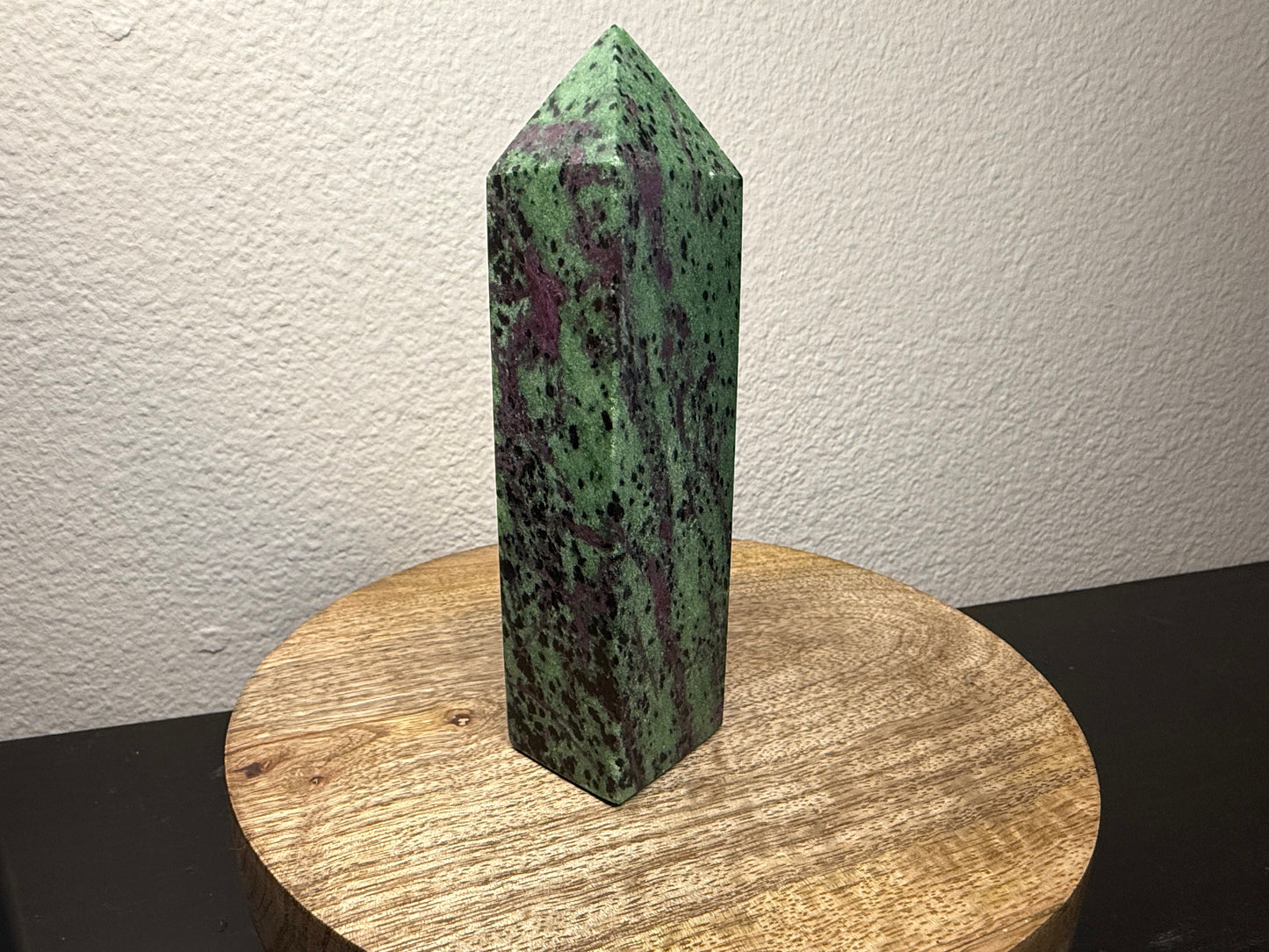 Ruby Zoisite Tower (520g) *UV REACTIVE*