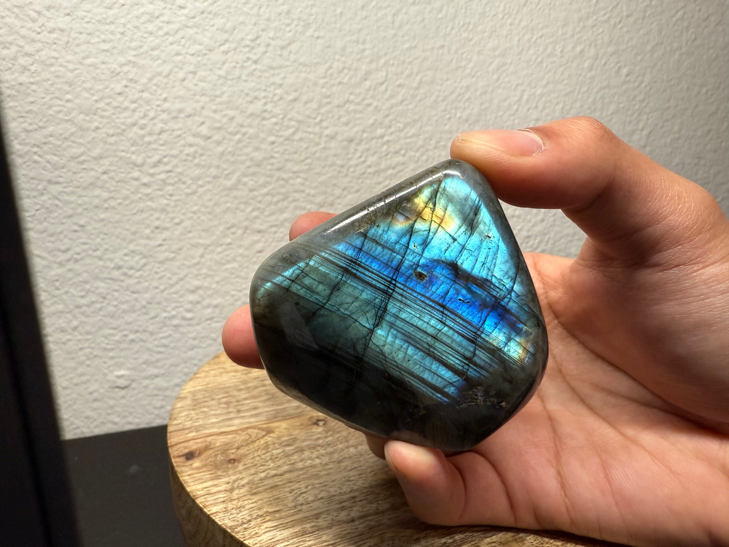 Blue Flash Labradorite Freeform (220g)